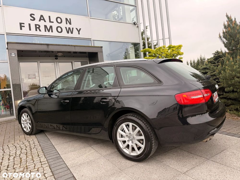 Audi A4 Avant 2.0 TDI DPF clean diesel multitronic S line Sportpaket - 14