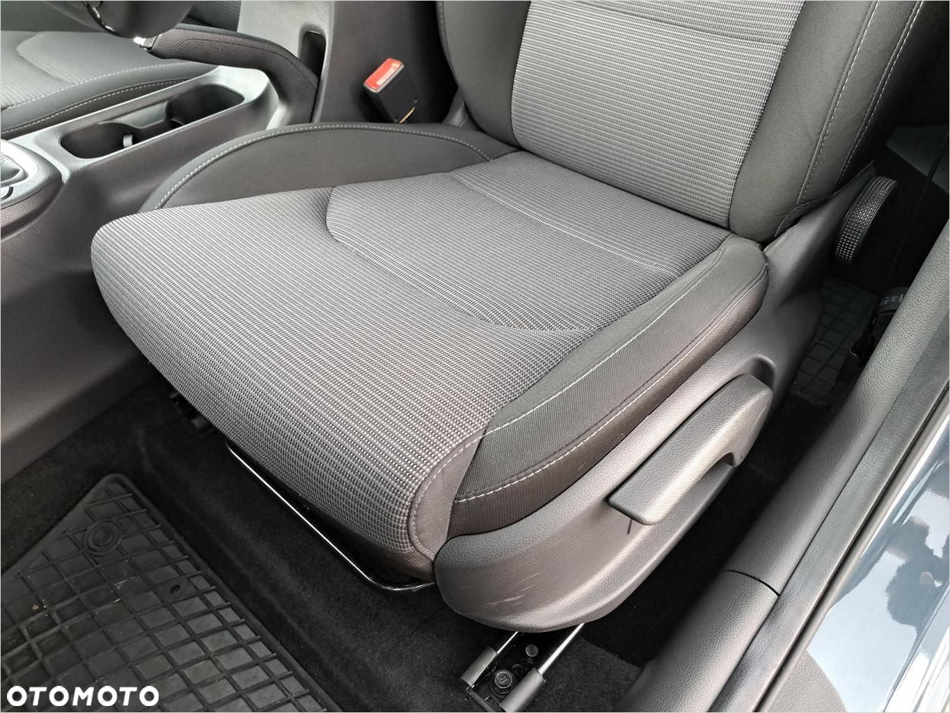 Hyundai i30 - 12