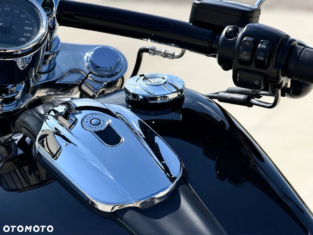 Harley-Davidson FXSB Breakout - 40