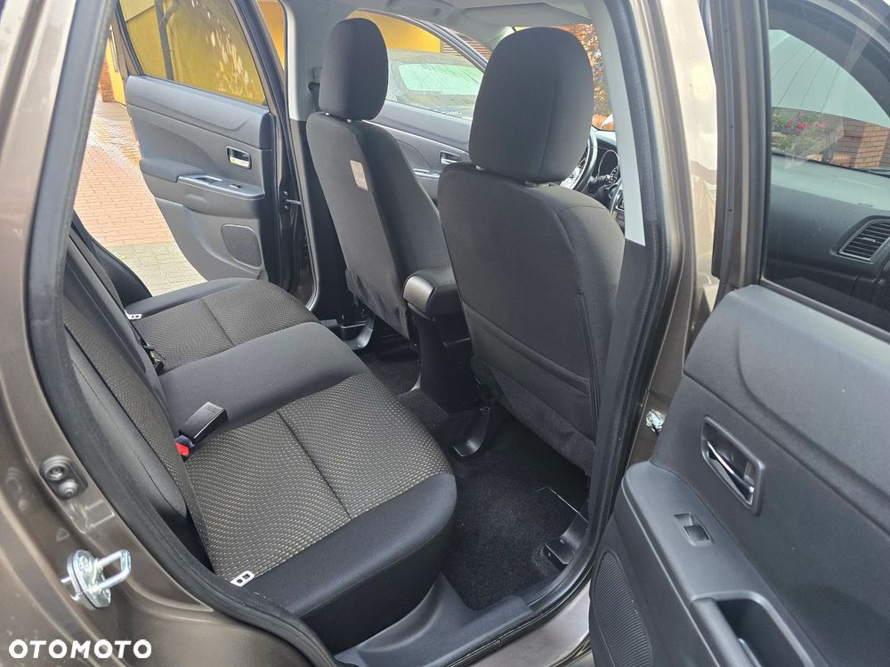 Mitsubishi ASX 1.8 DID Instyle AS&G - 19