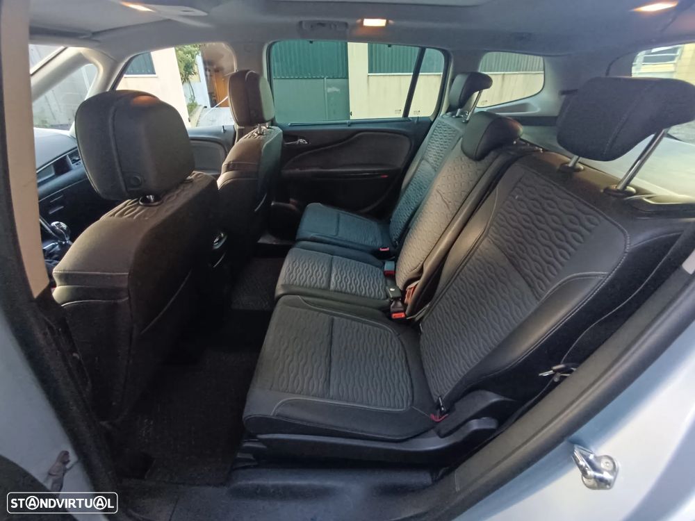Opel Zafira 1.6 CDTi Cosmo - 16