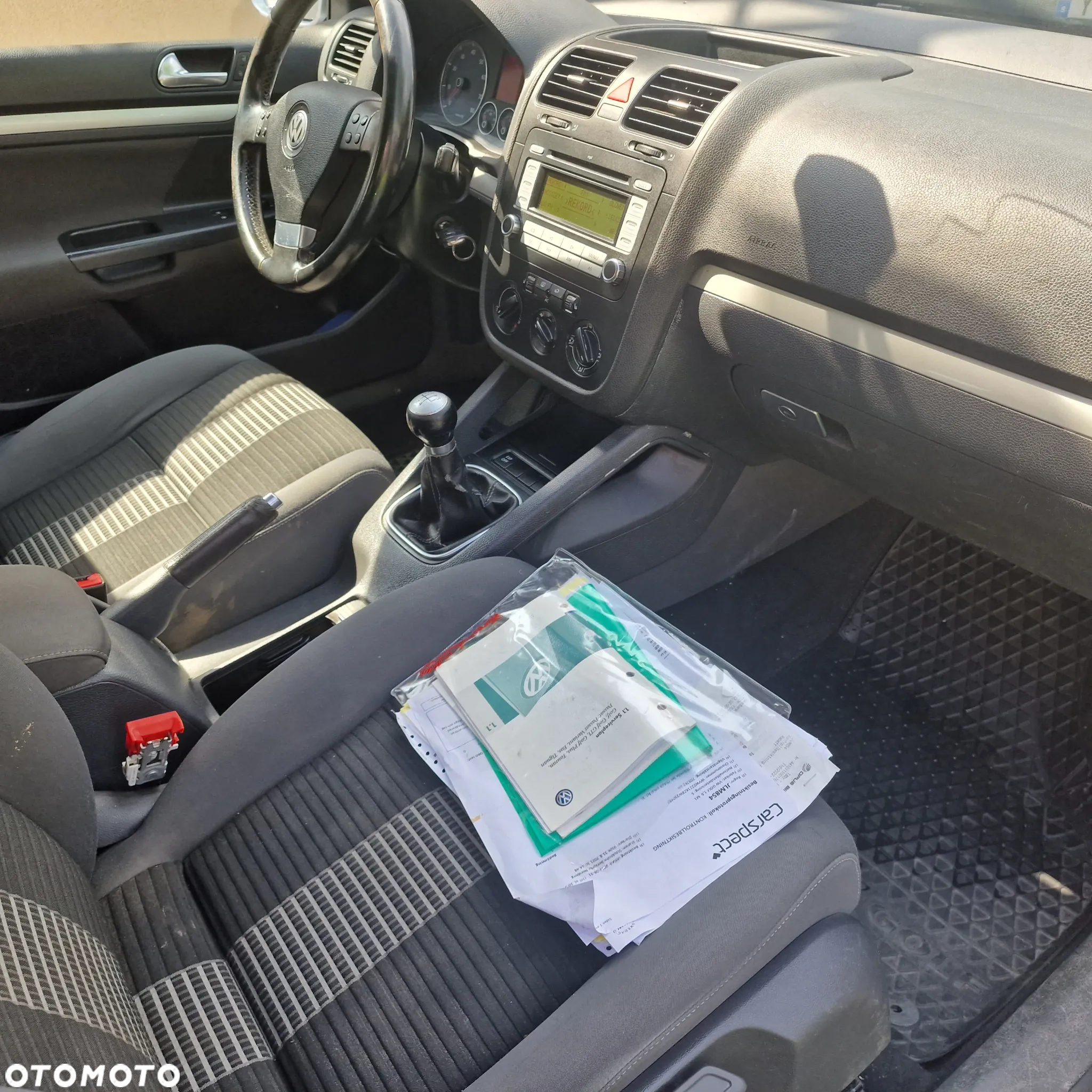 Volkswagen Golf 1.6 Comfortline - 15