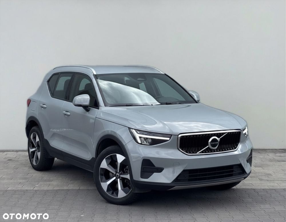 Volvo XC 40 B3 Plus Dark - 6