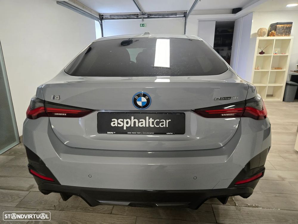 BMW i4 eDrive40 Pack Desportivo M - 7
