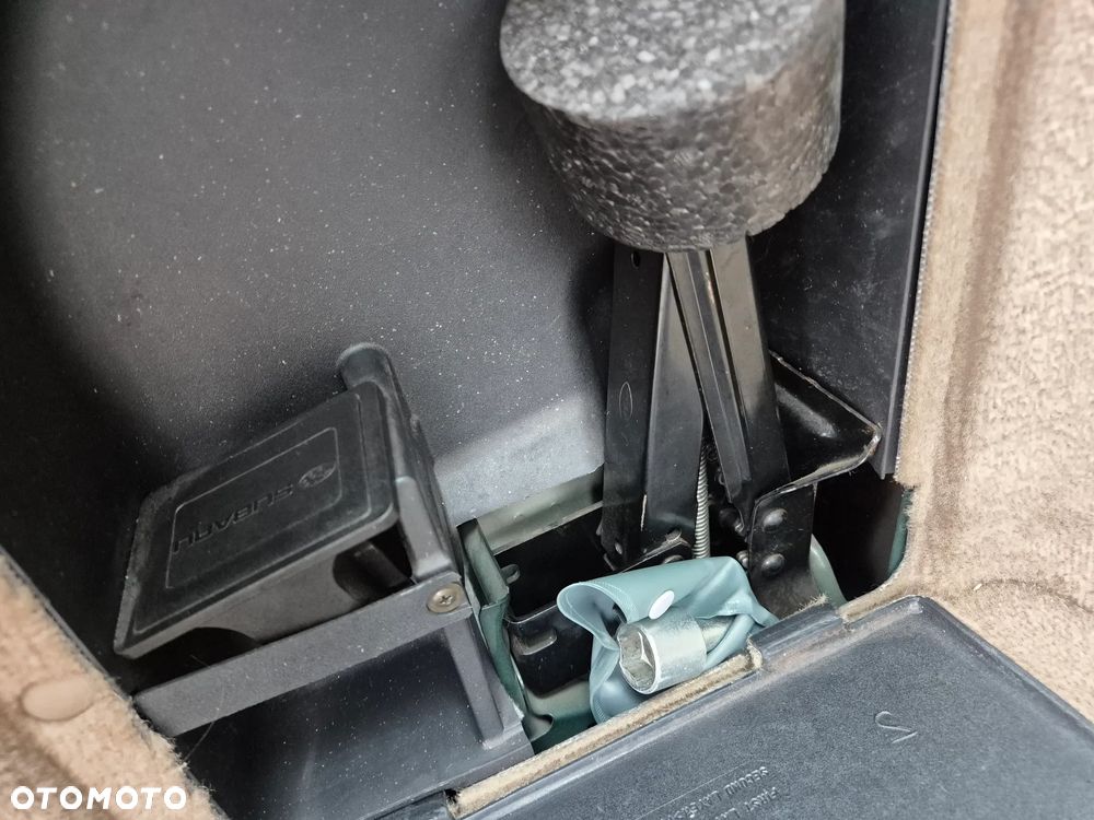 Subaru Outback 3.0 H6 - 40