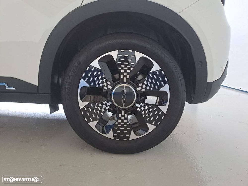Fiat 600 1.2 Hybrid La Prima - 11