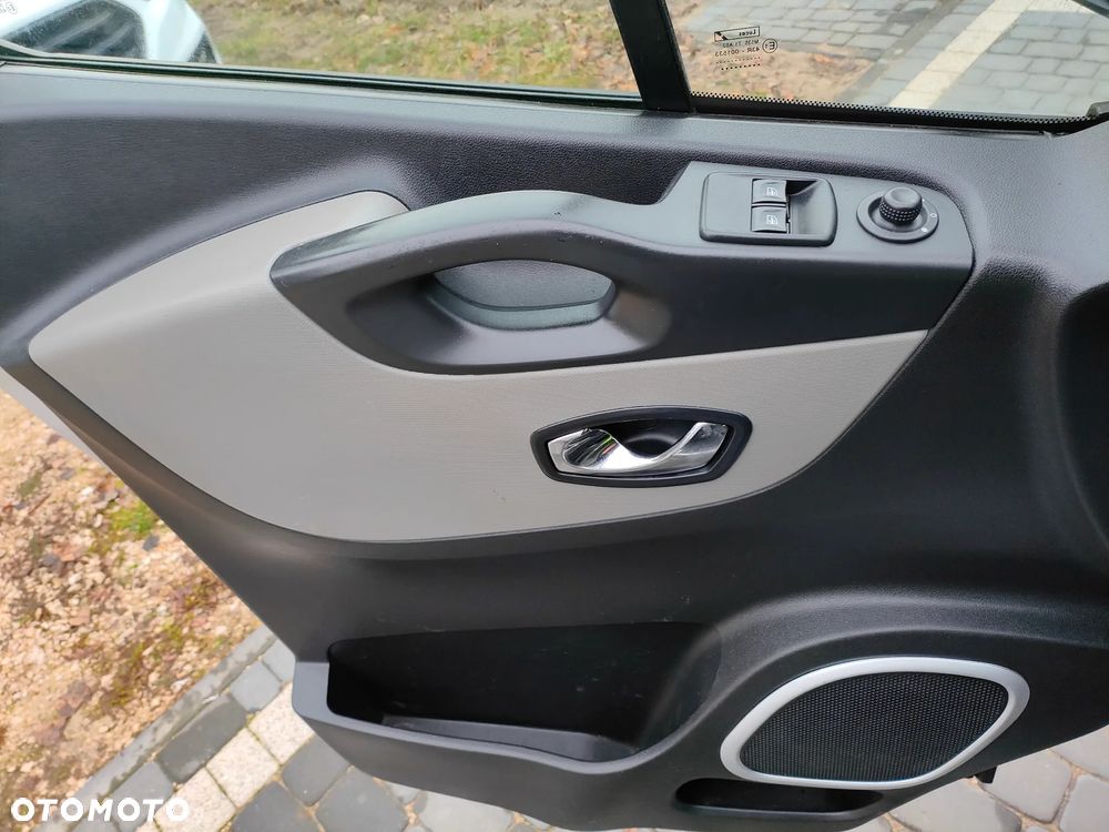 Nissan NV300 2017r 1,6 DCI 125KM L2H1LONG EURO VI BRUTTO VAT 23% KLIMA - 16