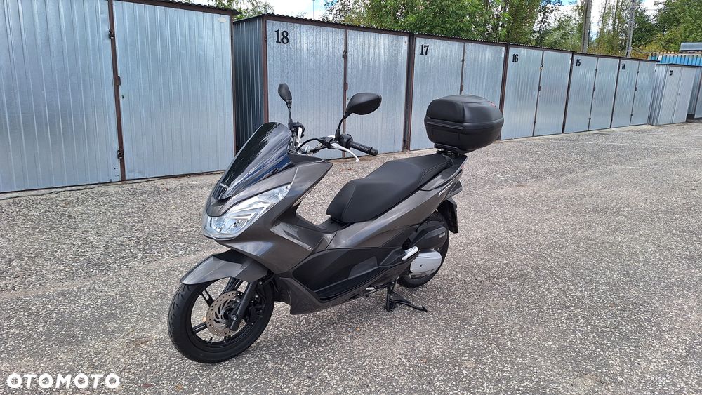 Honda PCX - 1