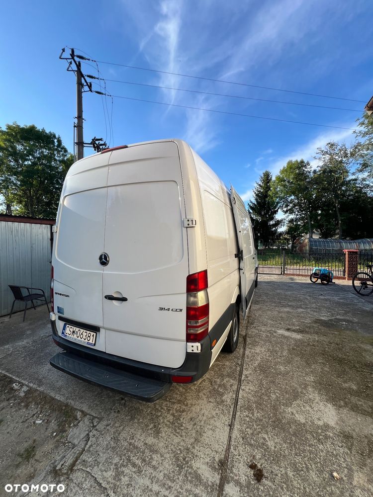 Mercedes-Benz Sprinter - 8
