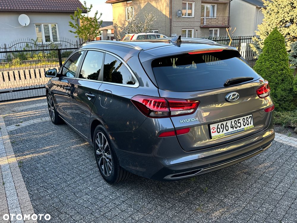Hyundai i30 1.4 T-GDI DCT Premium - 8