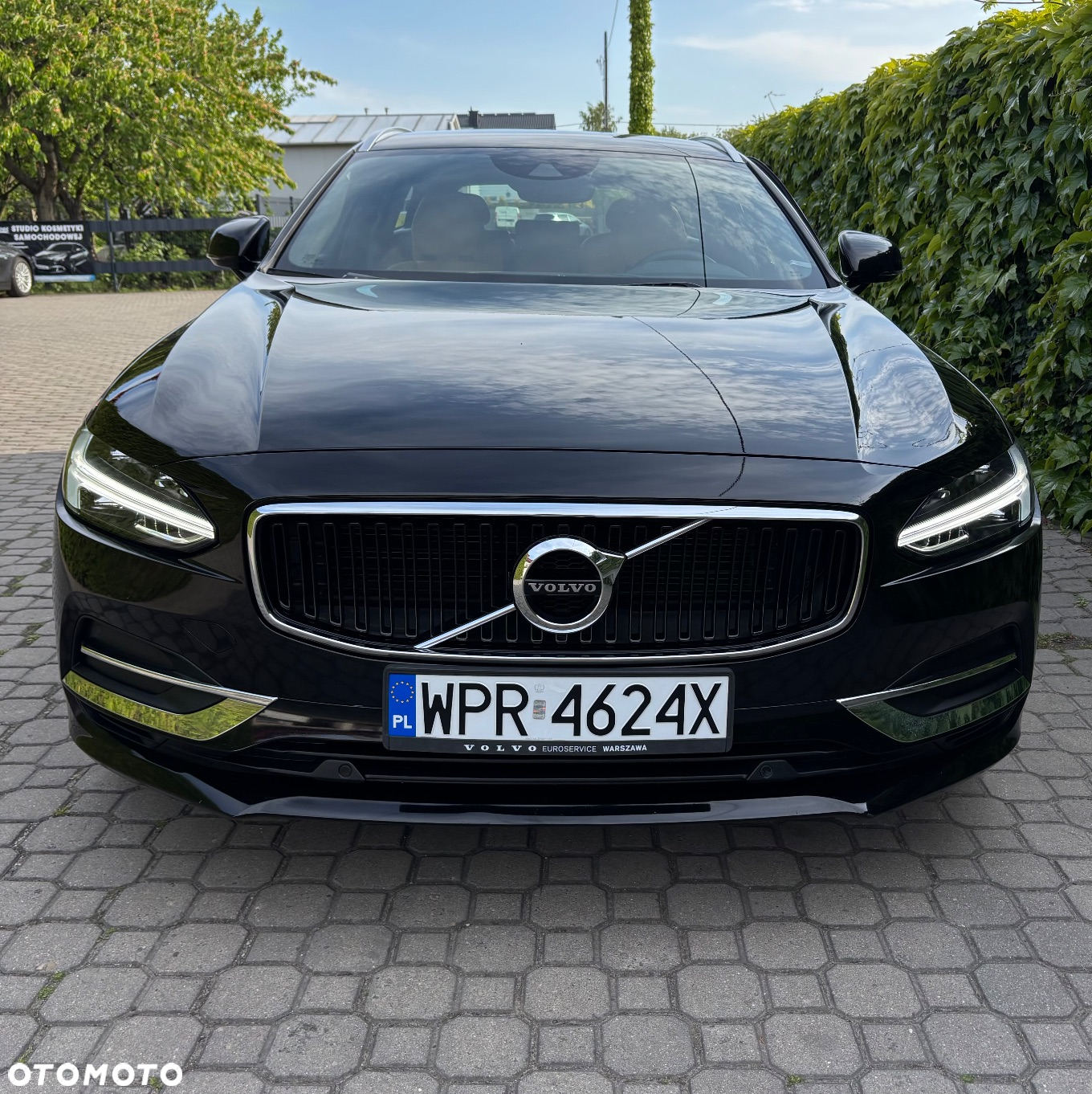 Volvo V90 D5 SCR AWD Momentum Pro - 2