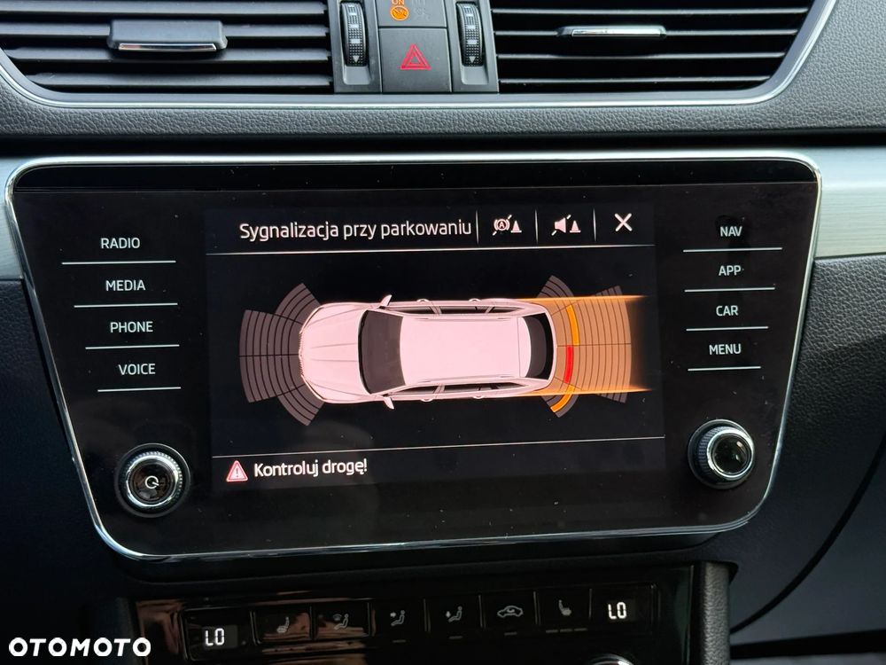 Skoda Superb 1.8 TSI Ambition DSG - 15