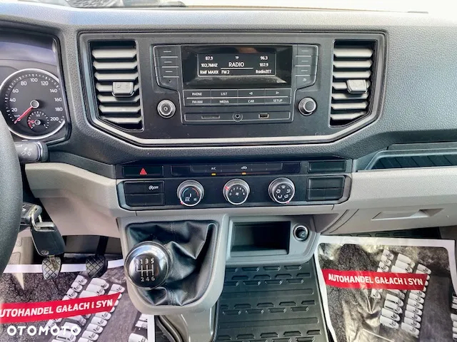 Volkswagen Crafter - 11