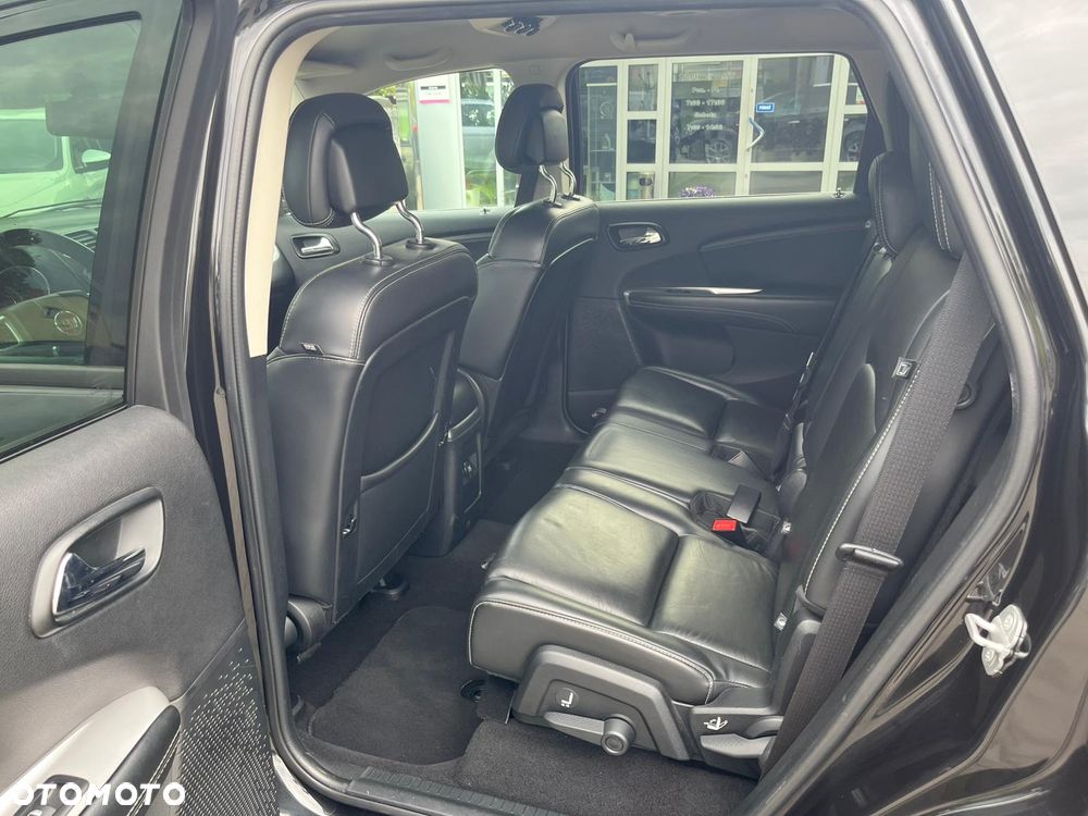 Fiat Freemont 2.0 Multijet 16V DPF Automatik Allrad Lounge - 12
