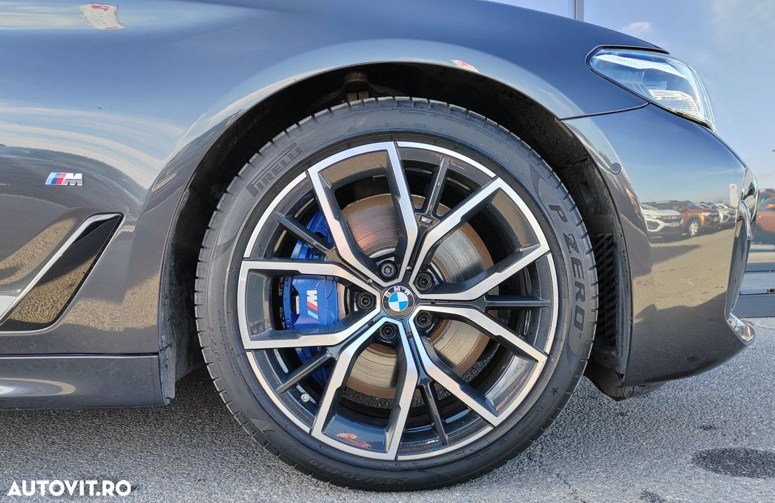 BMW Seria 5 540d xDrive AT MHEV - 28