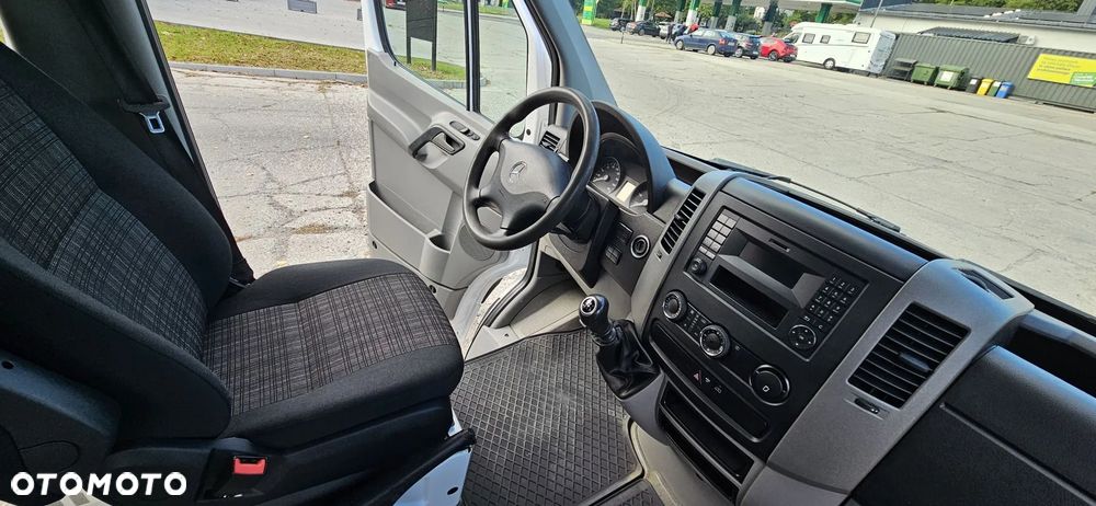 Mercedes-Benz SPRINTER - 19