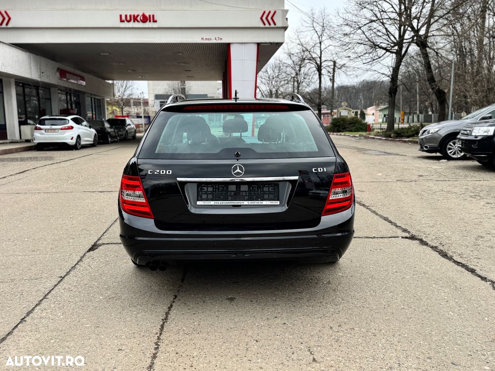 Mercedes-Benz C 200 CDI DPF BlueEFFICIENCY - 4