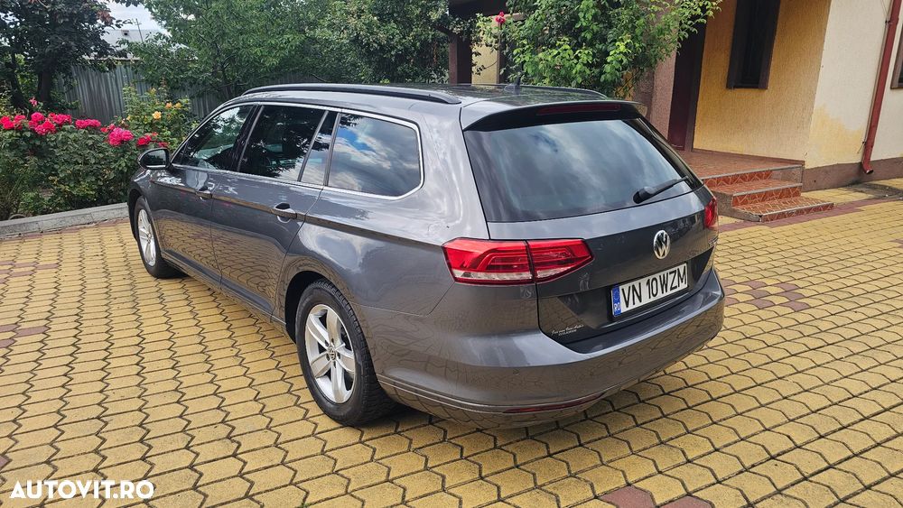 Volkswagen Passat 1.6 TDI (BlueMotion Technology) DSG Comfortline - 28