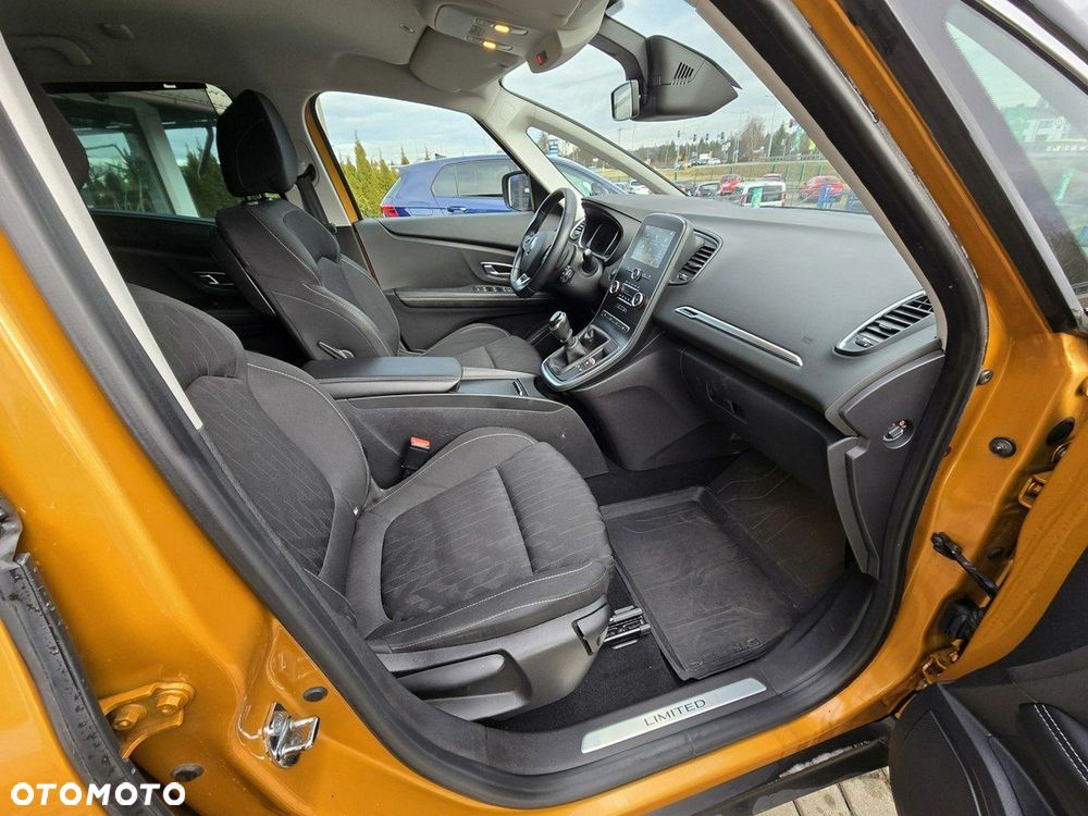 Renault Scenic ENERGY TCe 140 LIMITED - 11