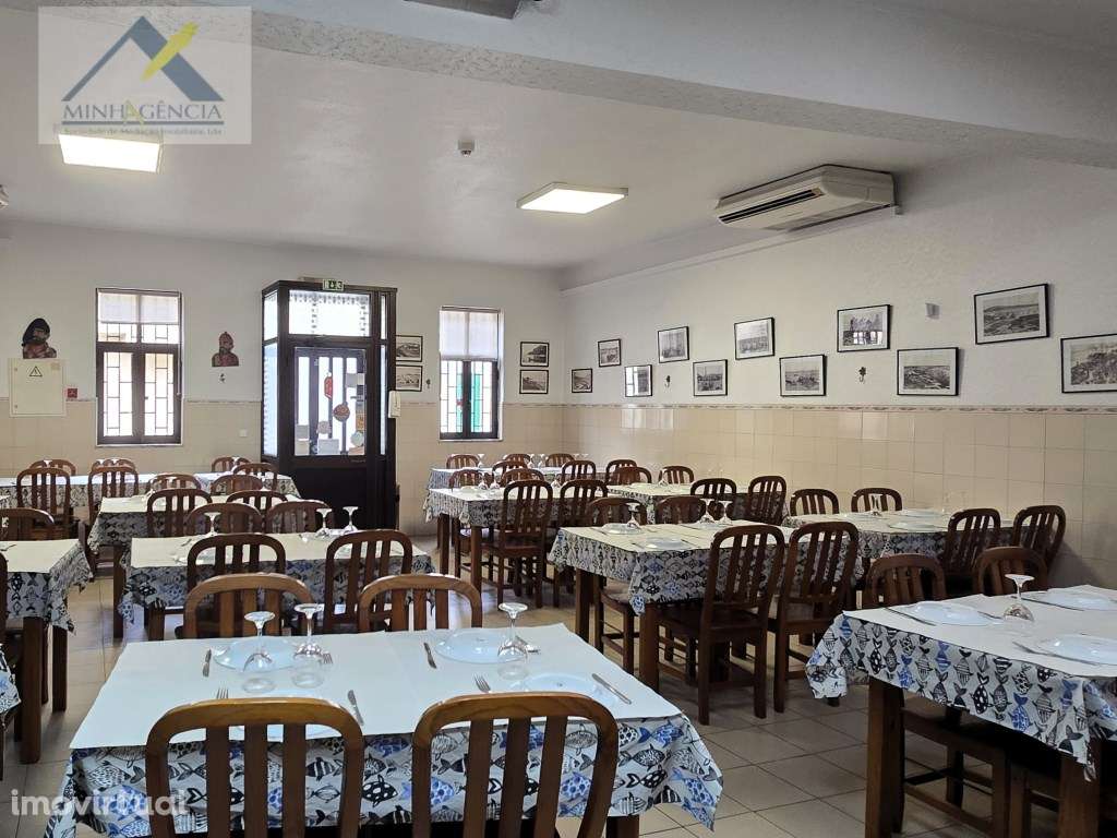 Restaurante em pleno funcionamento em Setúbal - Grande imagem: 2/17