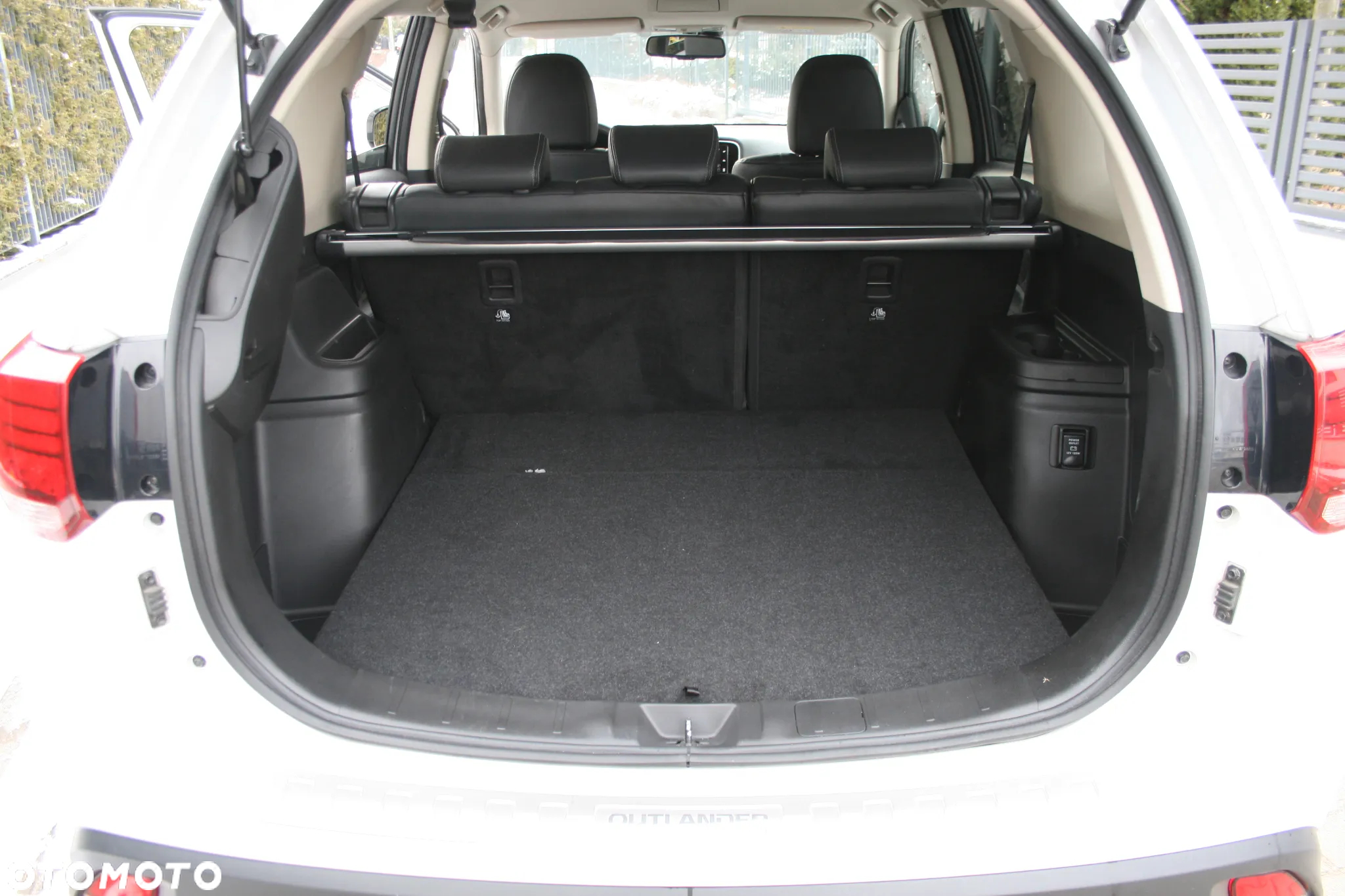 Mitsubishi Outlander 2.2 DID Intense + 4WD - 17