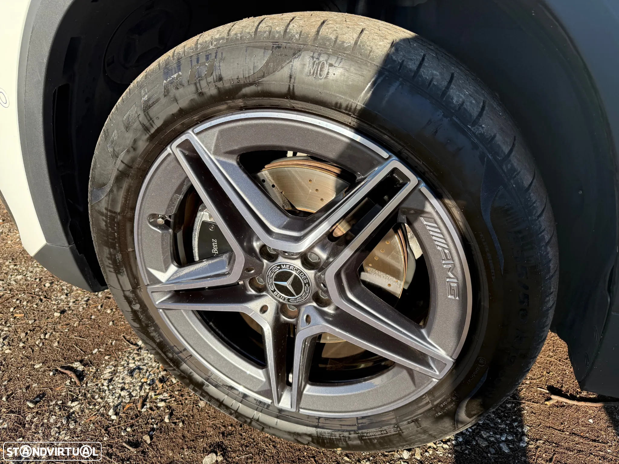 Mercedes-Benz GLA 250 e AMG Line - 24