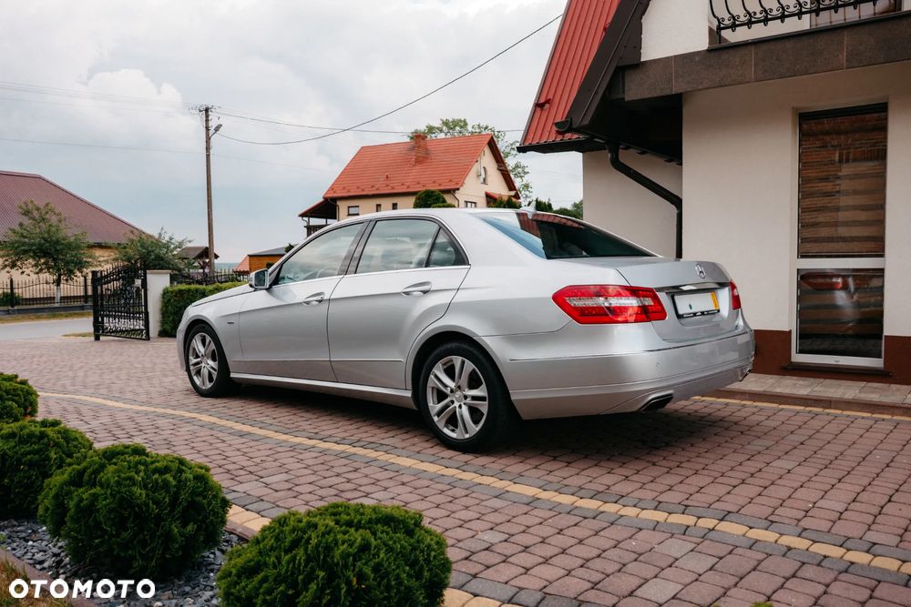 Mercedes-Benz Klasa E 200 BlueTEC 7G-TRONIC Avantgarde - 5