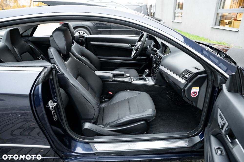 Mercedes-Benz Klasa E - 34