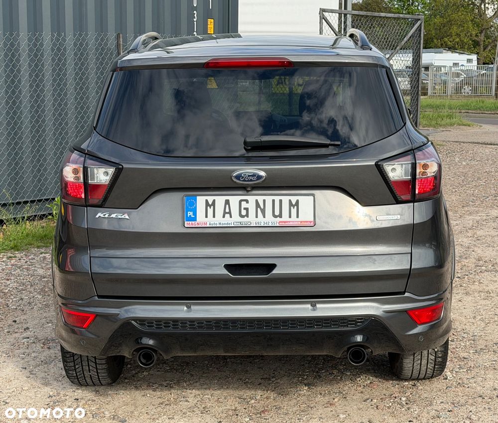 Ford Kuga 1.5 EcoBoost 2x4 ST-Line - 38