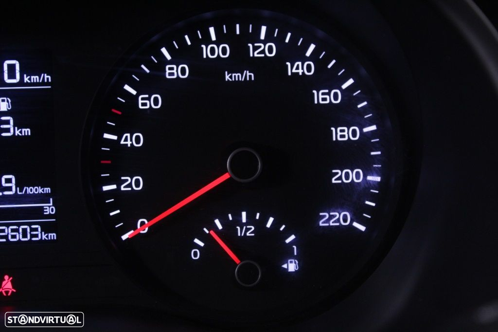 Kia Rio 1.2 CVVT Dynamic - 26