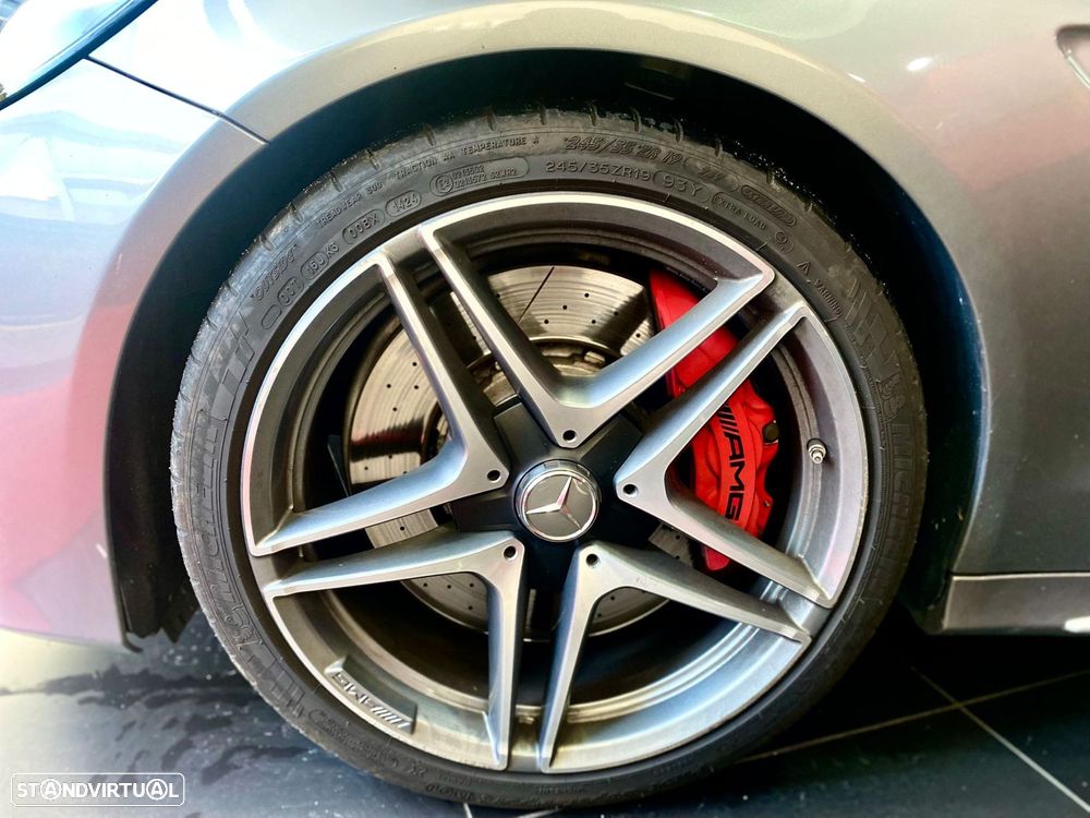 Mercedes-Benz C 63 AMG S - 10