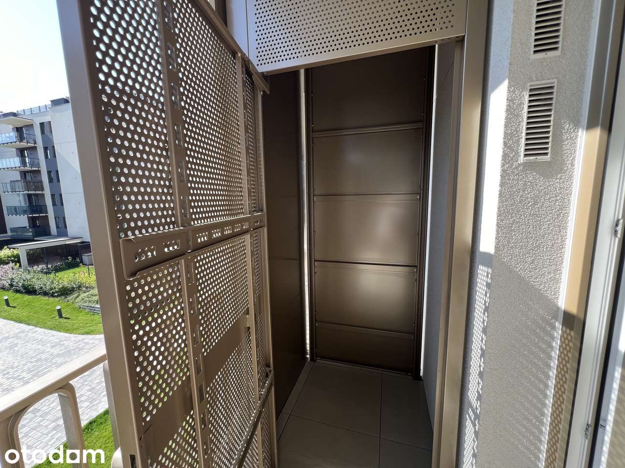 NOWY apartament z osobną kuchnią, duży balkon, garaż/ Bulwary Praskie