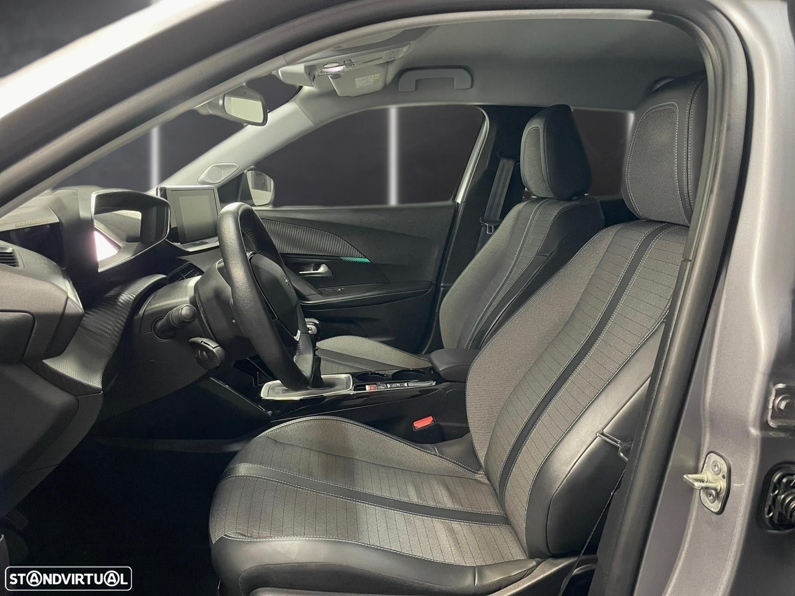 Peugeot 2008 1.2 PureTech Allure - 25