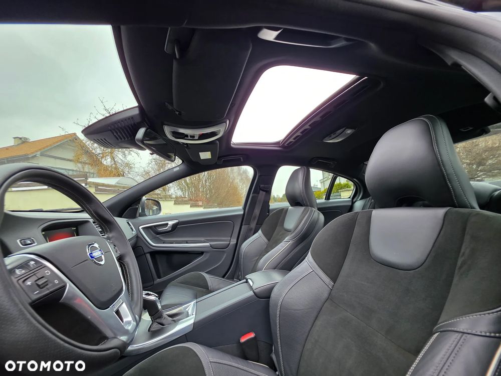 Volvo S60 D4 Geartronic Summum - 28