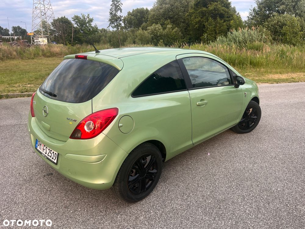 Opel Corsa 1.2 16V 111 - 3