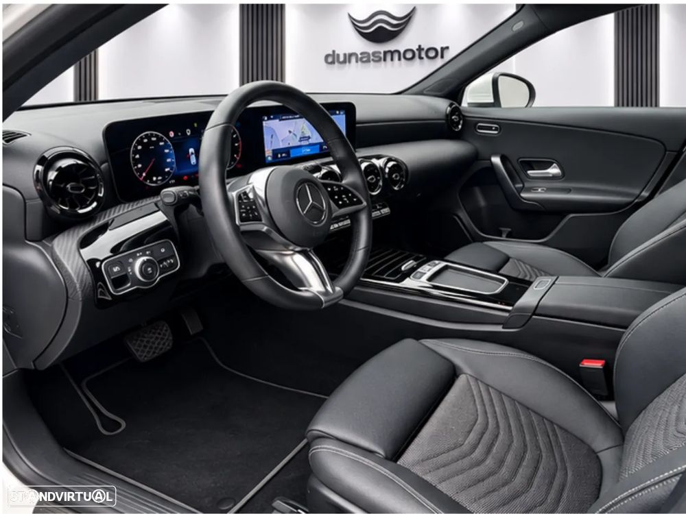 Mercedes-Benz A 200 Standard - 4