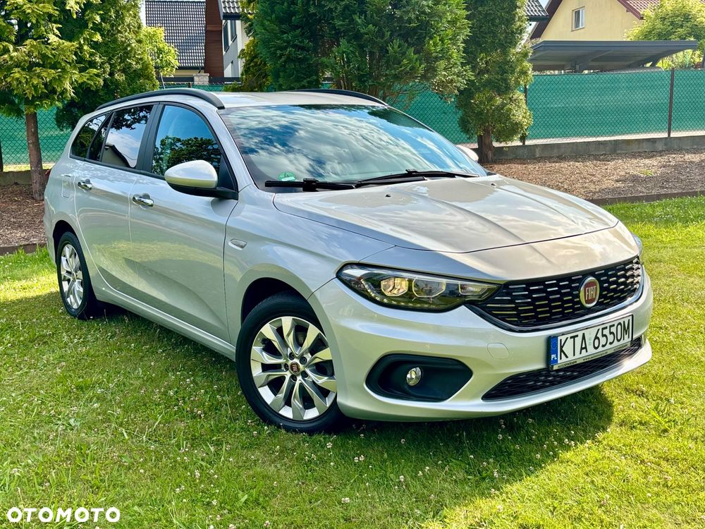 Fiat Tipo 1.4 T-Jet 16v Easy - 1