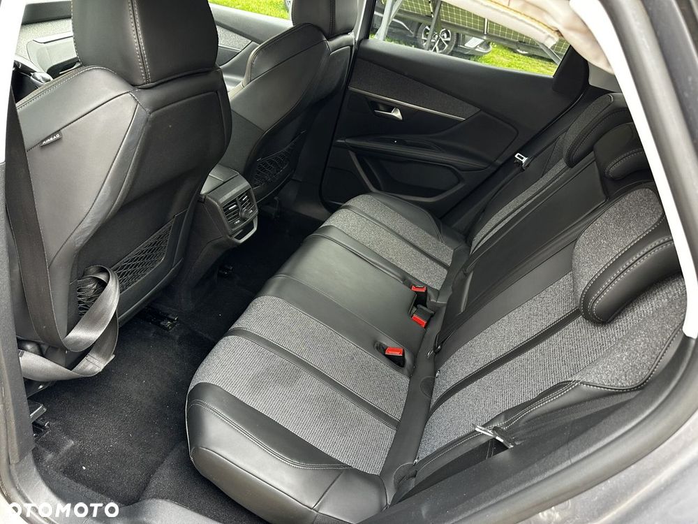 Peugeot 3008 2.0 BlueHDi Allure - 15