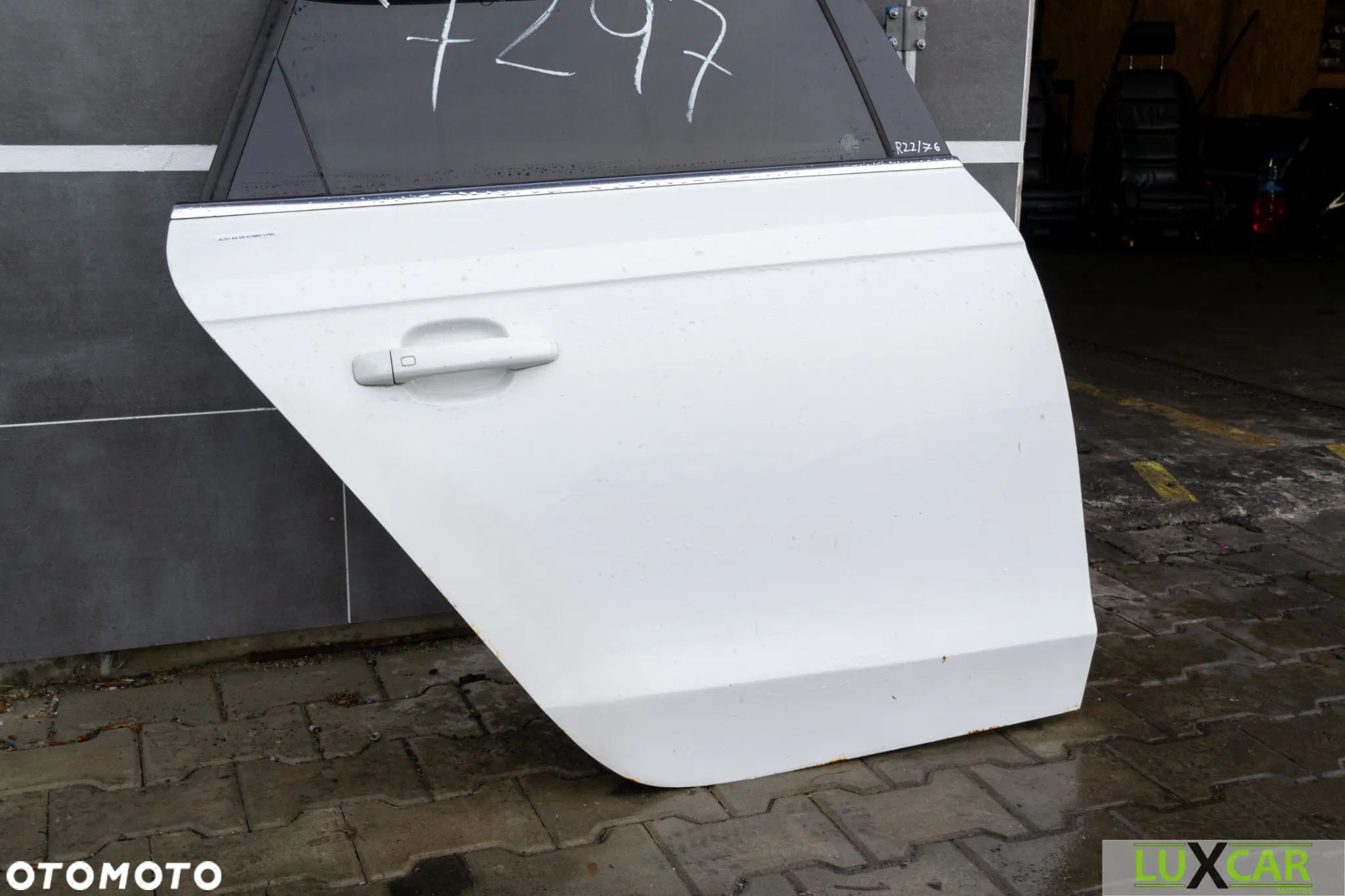 AUDI A4 B8 KOMBI DRZWI PRAWE TYŁ KOLOR LY9C GORLICE - 3