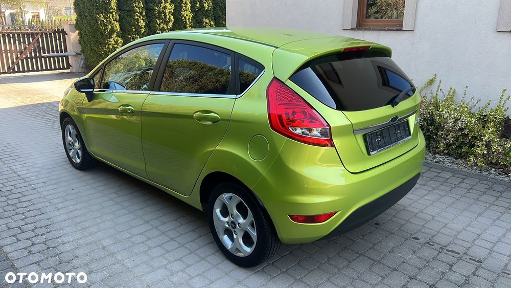 Ford Fiesta - 4