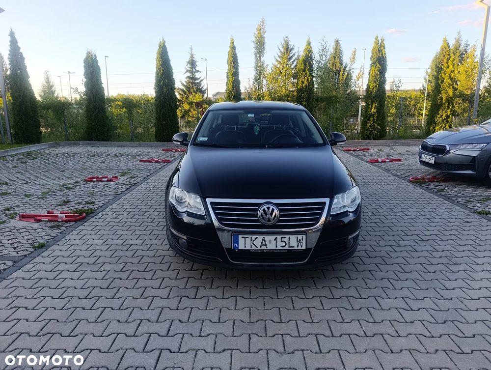 Volkswagen Passat 2.0 TDI Trendline - 3