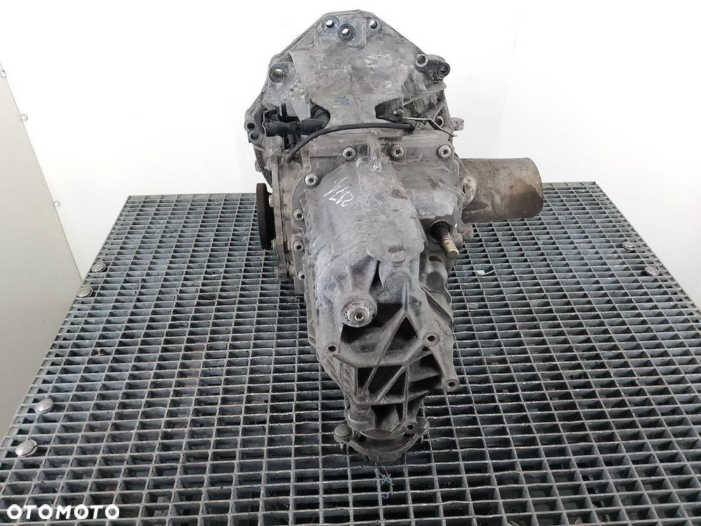 SKRZYNIA BIEGÓW MANUALNA AUDI A4 B6 GBK 1.6 8V - 6