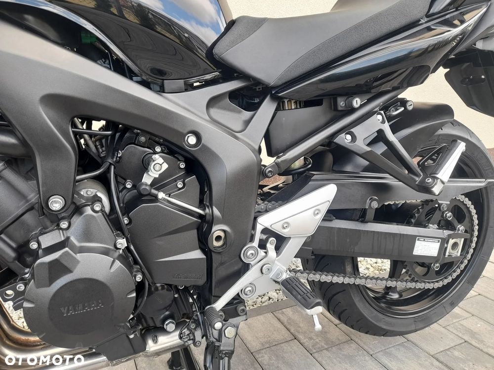 Yamaha FZ6 - 14