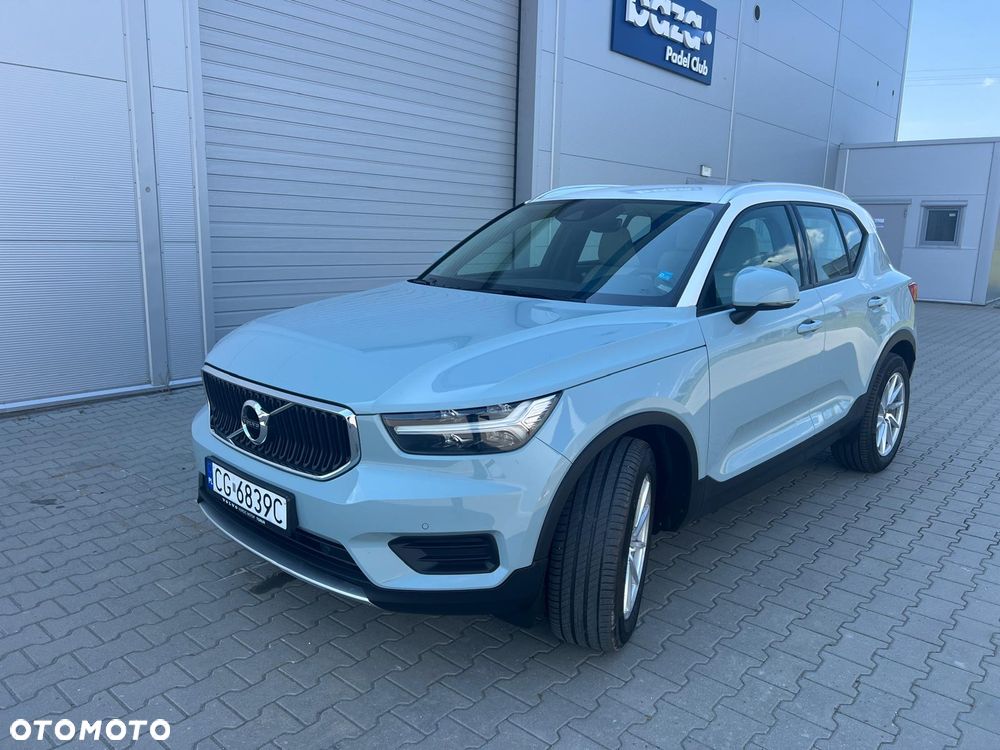 Volvo XC 40 T4 Momentum - 1
