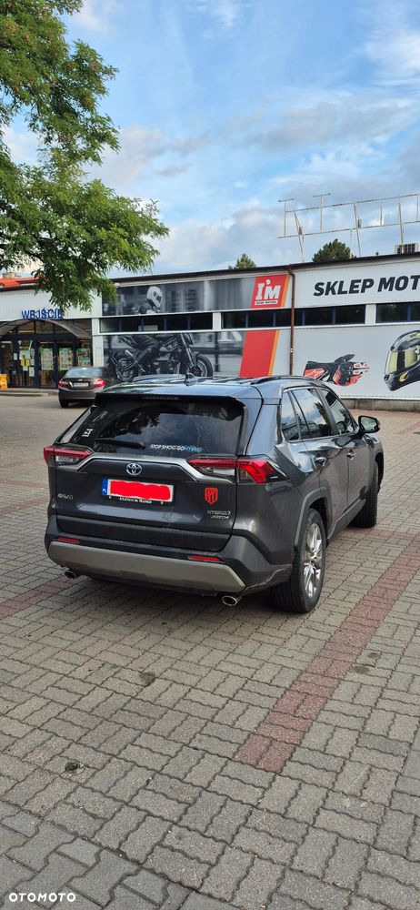 Toyota RAV4 - 3