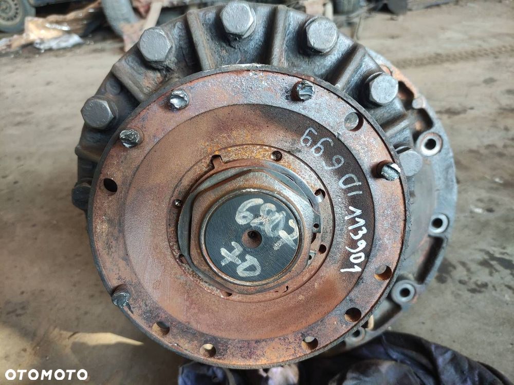 WKŁAD DYFRA MOST GŁÓWKA VOLVO FH 12 31:10 31/10 - 2