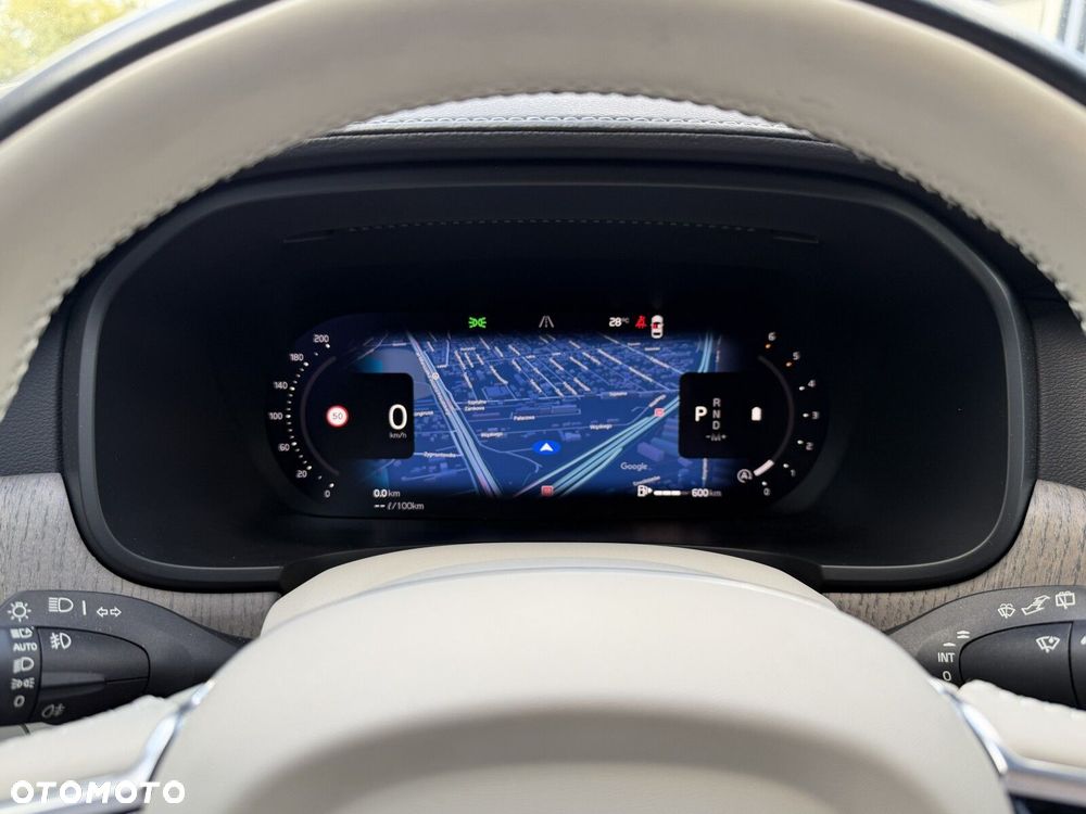 Volvo V90 B4 D Plus Dark - 32