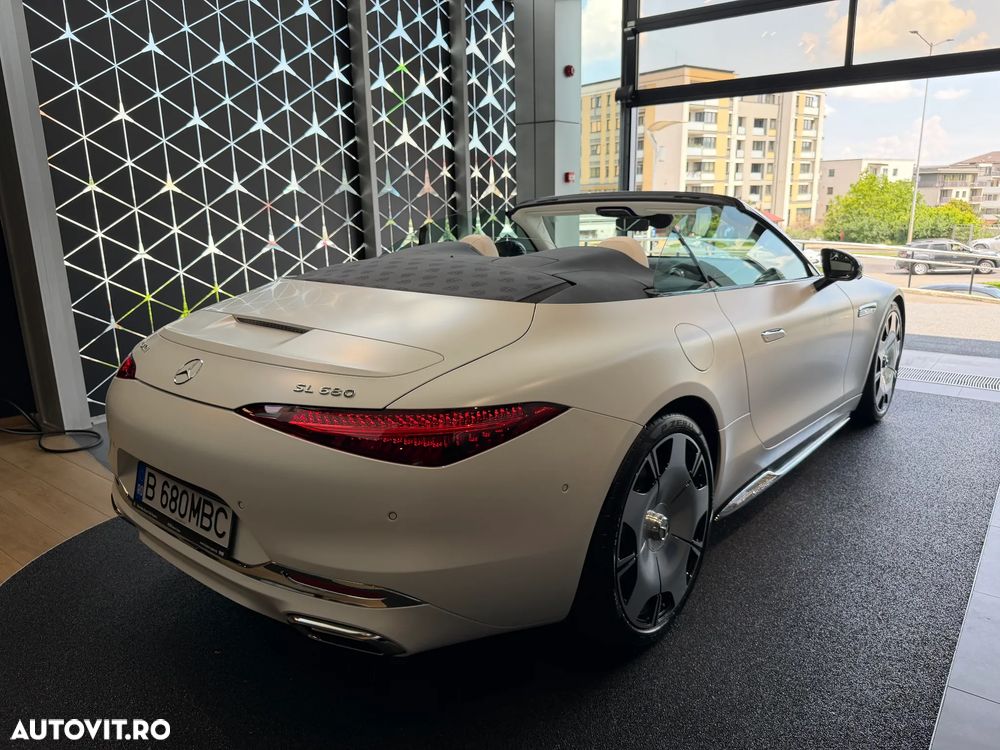 Mercedes-Benz SL 680 Maybach Monogram Series - 25