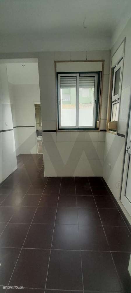 T2 Renovado C/ Terraço Centro Campo Ourique - Grande imagem: 3/10