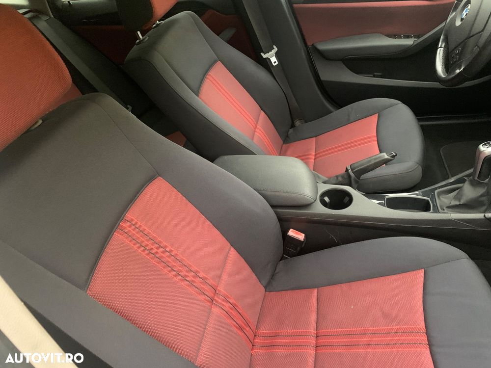 BMW X1 xDrive20d - 8